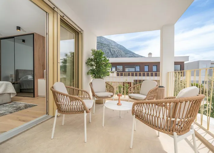 New! Adore Villa Makarska